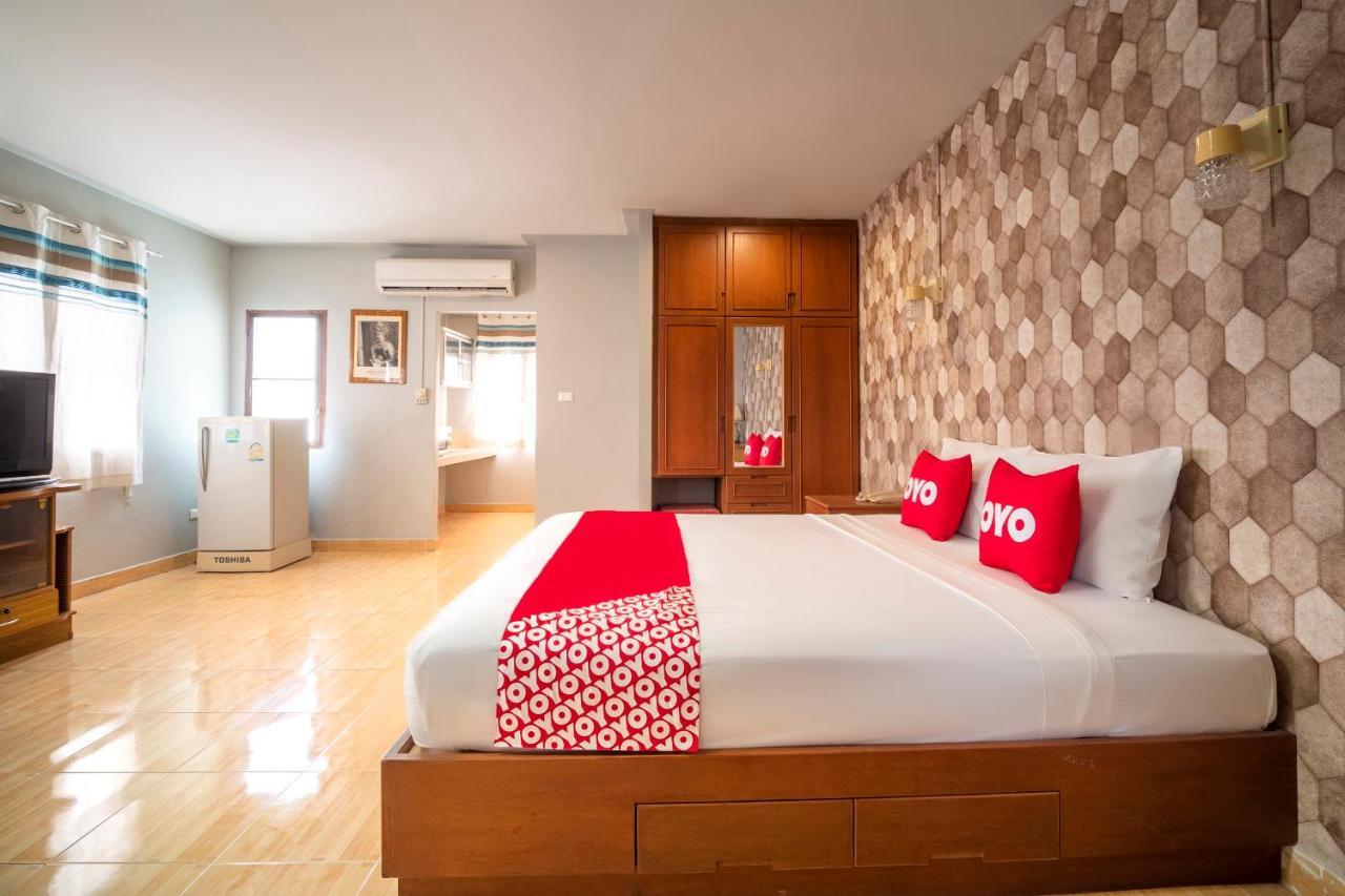 Oyo 663 Green Beach Room Pattaya Luaran gambar