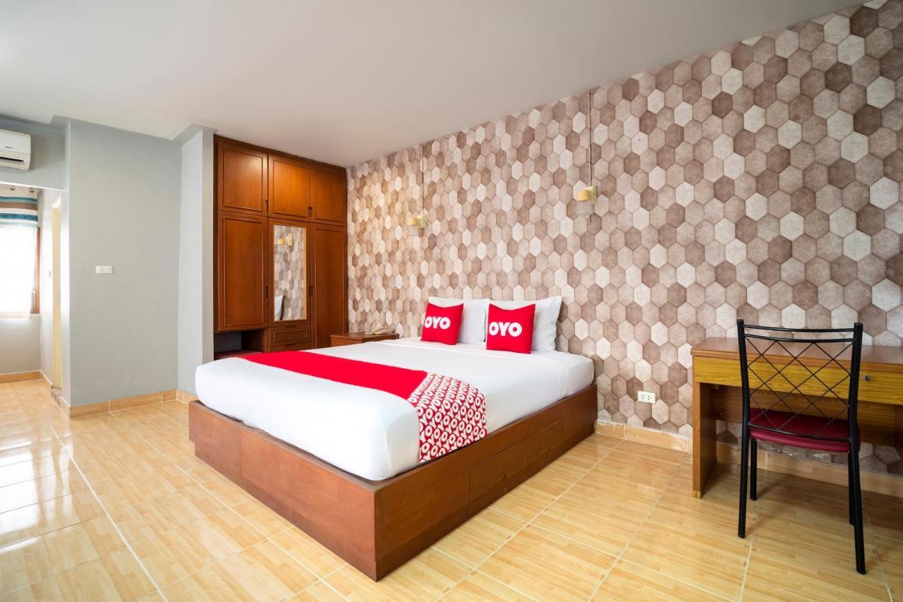 Oyo 663 Green Beach Room Pattaya Luaran gambar
