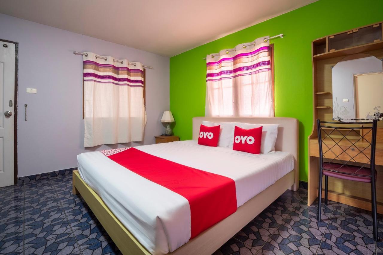 Oyo 663 Green Beach Room Pattaya Luaran gambar
