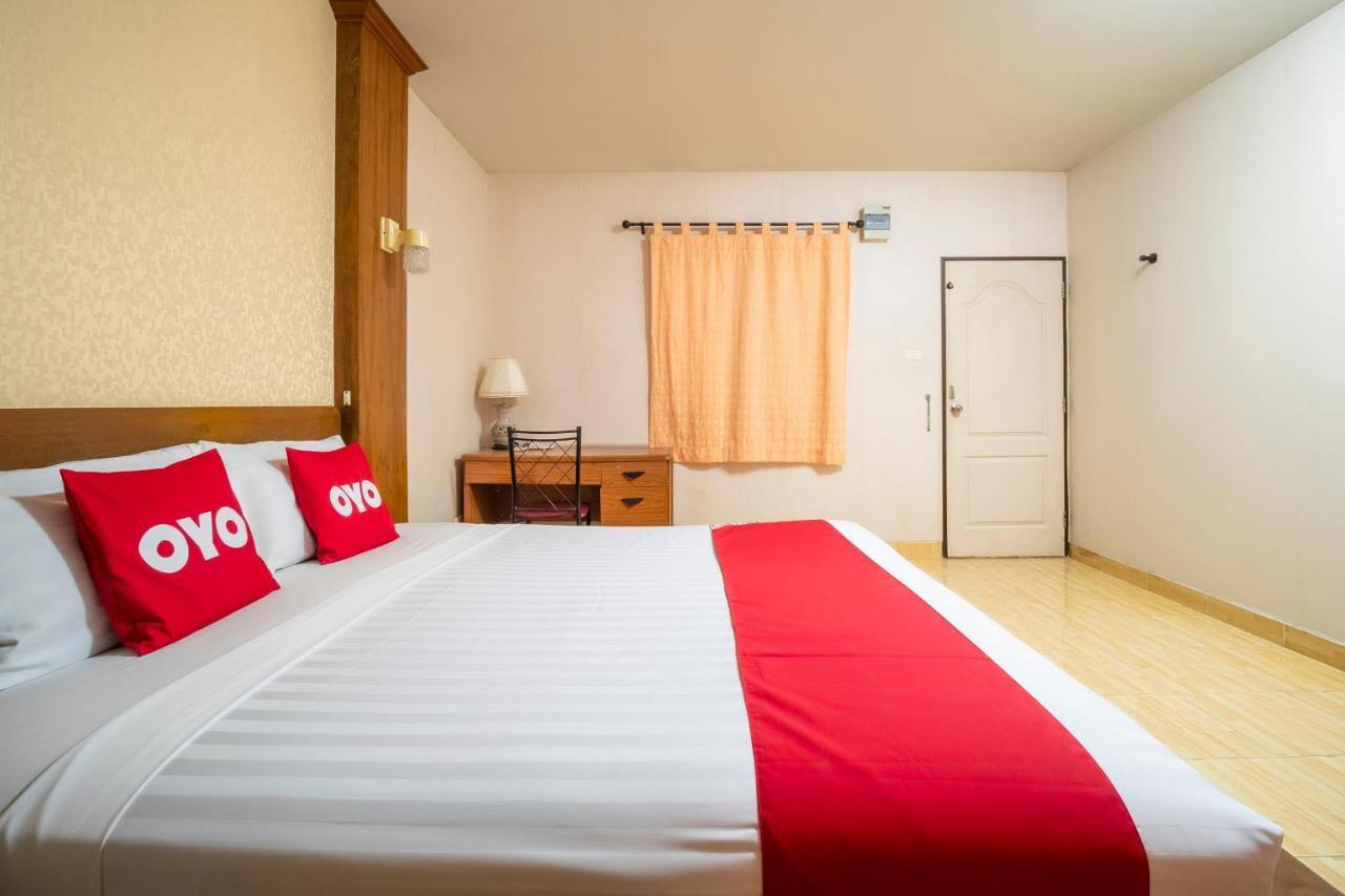 Oyo 663 Green Beach Room Pattaya Luaran gambar