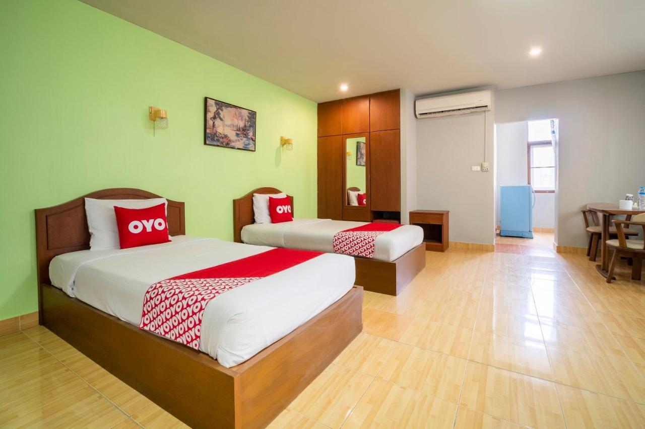 Oyo 663 Green Beach Room Pattaya Luaran gambar