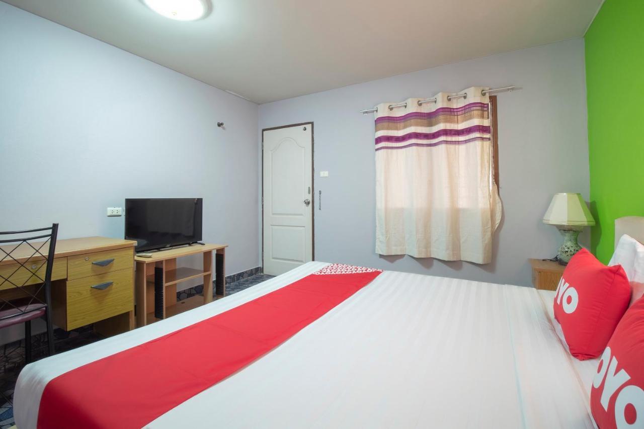 Oyo 663 Green Beach Room Pattaya Luaran gambar