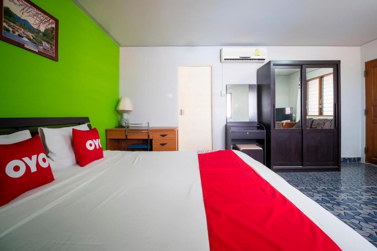Oyo 663 Green Beach Room Pattaya Luaran gambar
