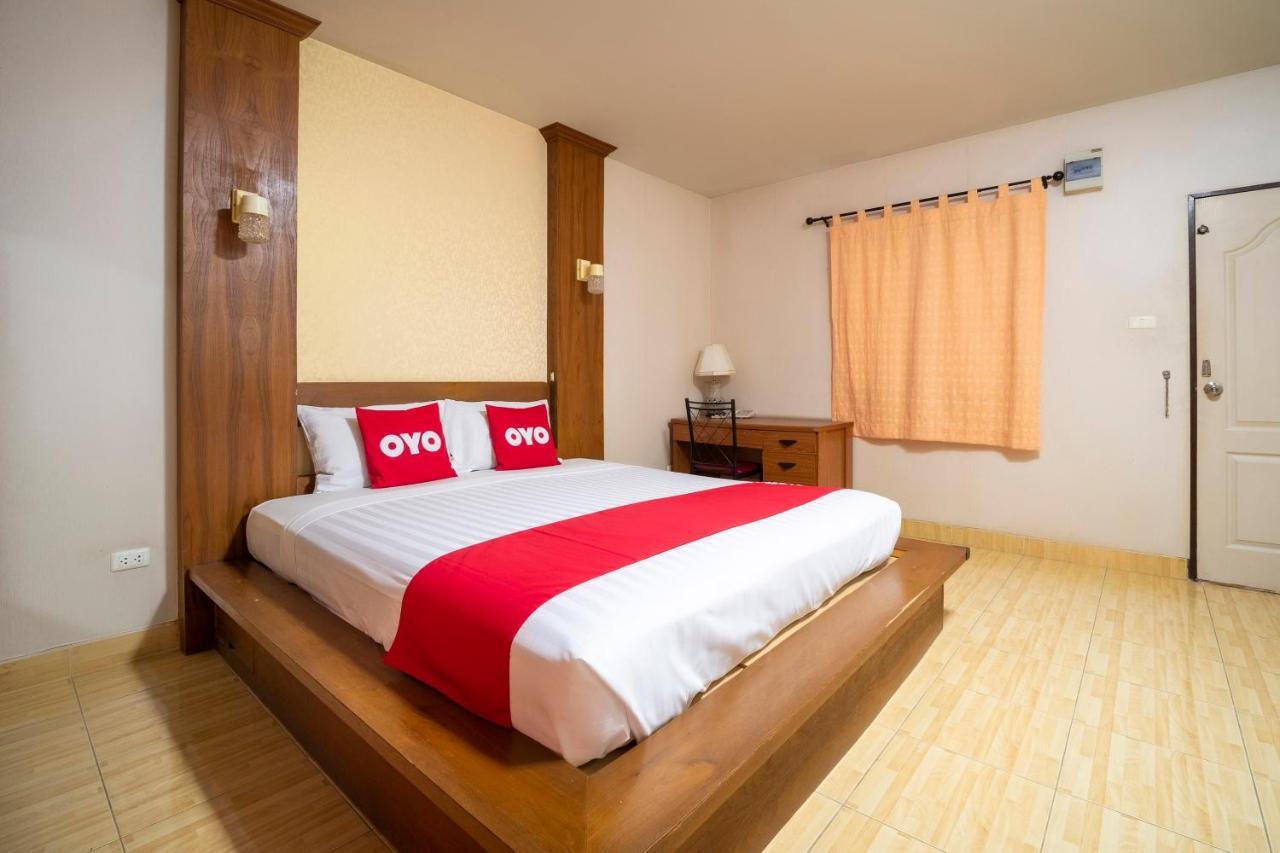 Oyo 663 Green Beach Room Pattaya Luaran gambar